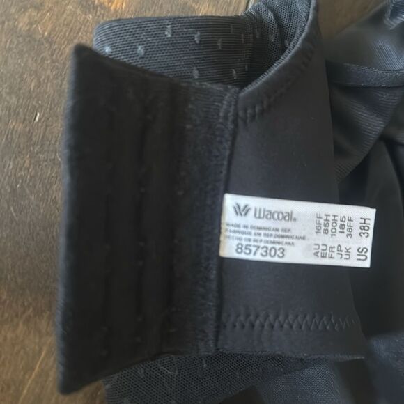 WACOAL 857303 BACK APPEAL MINIMIZER BRA IN BLACK - Picture 9 of 10